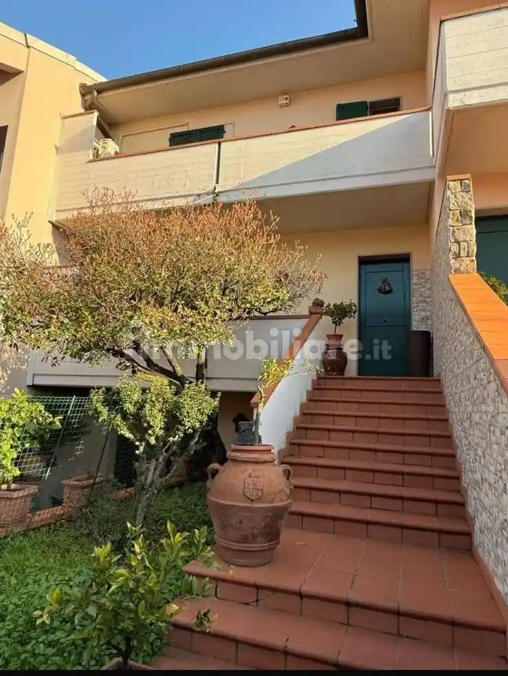 Villa in vendita a Poggio a Caiano