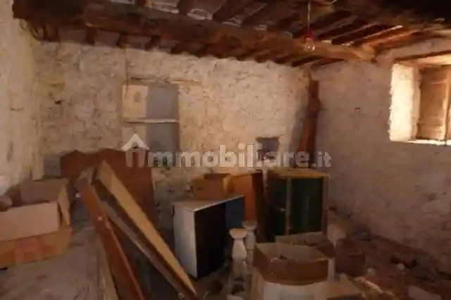 Casa indipendente in vendita a Lucca