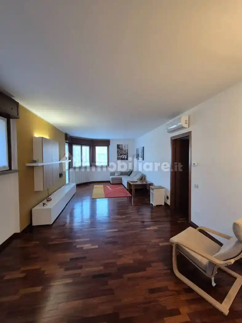 Appartamento in affitto a Cernusco sul Naviglio