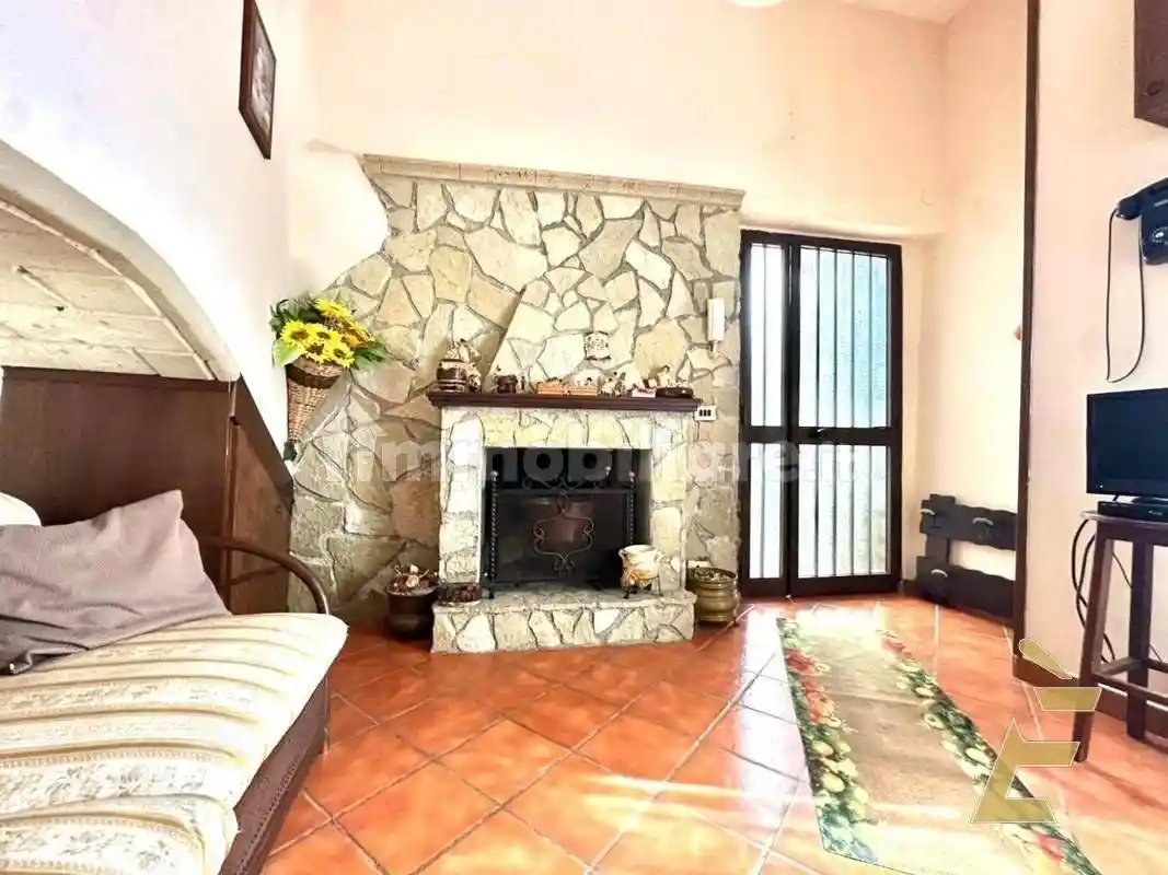 Appartamento in vendita a Ailano