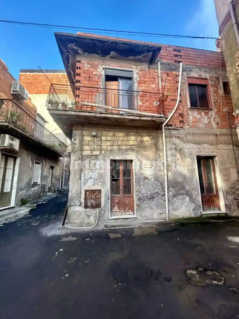 Casa indipendente in vendita a Paternò