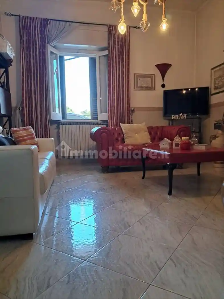 Appartamento in vendita a Modugno