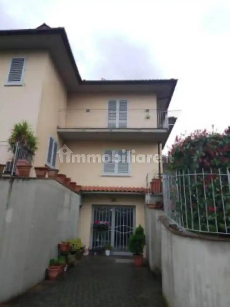 Casa indipendente in vendita a Rufina