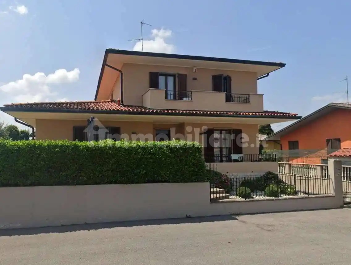 Villa in vendita a Roccafranca