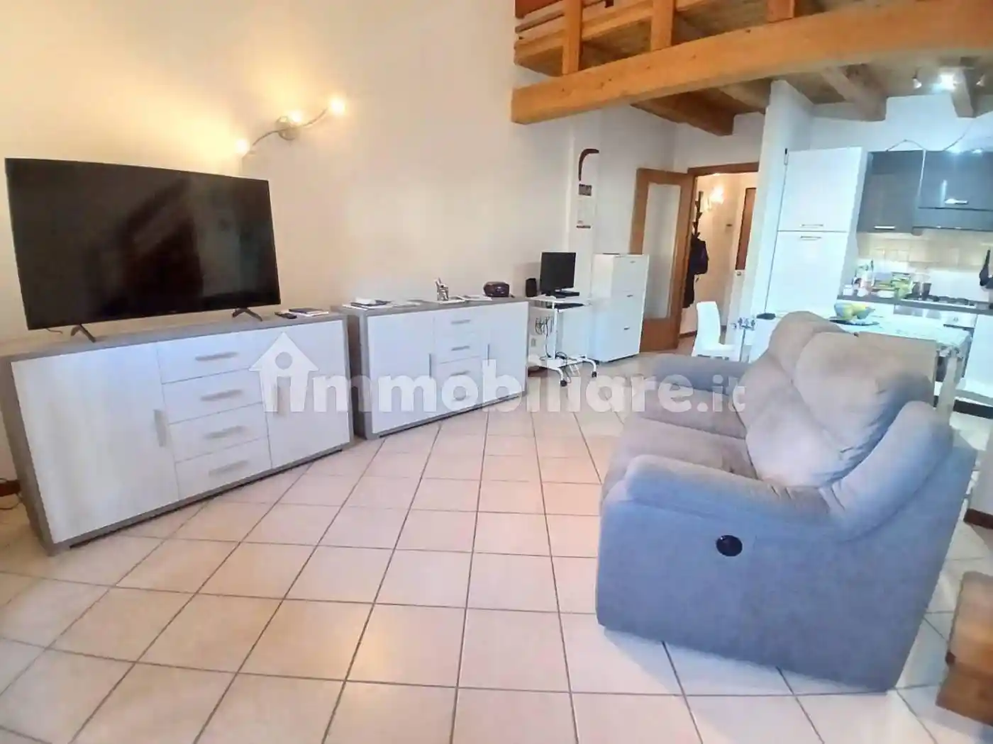 Appartamento in vendita a Medea