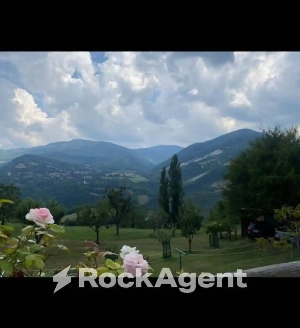 Palazzo - Edificio in vendita a Terenzo