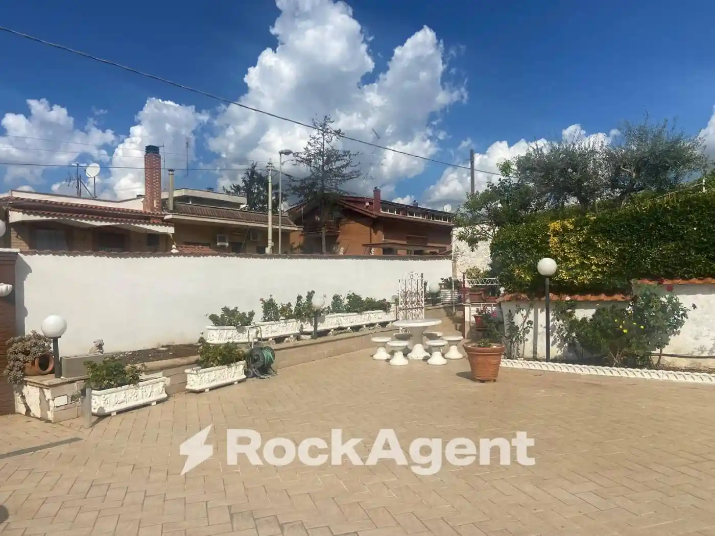 Villa in vendita a Zagarolo