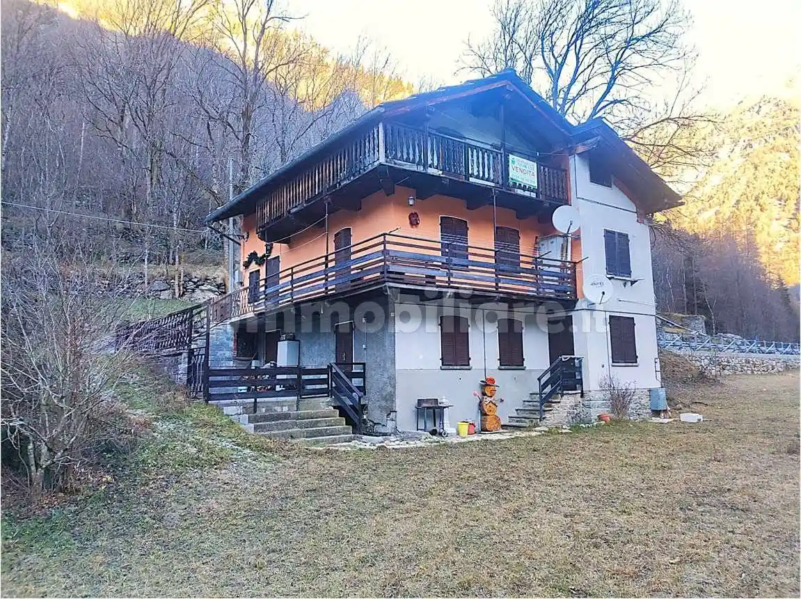 Appartamento in vendita a Gaby