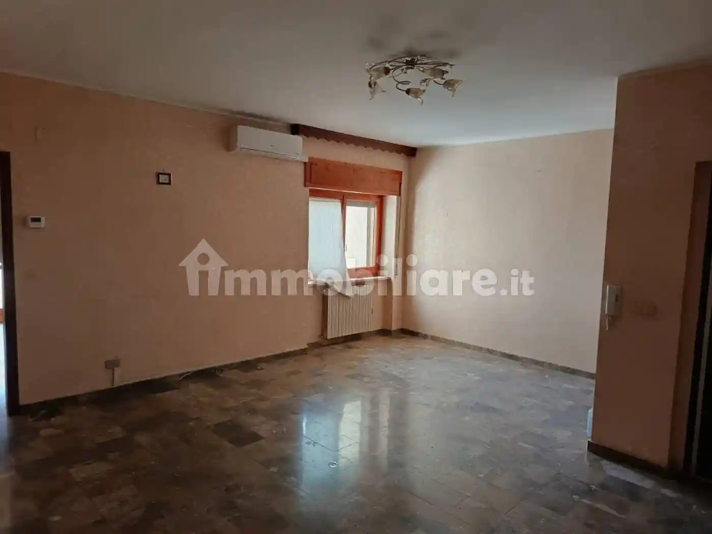 Appartamento in vendita a Torano Castello