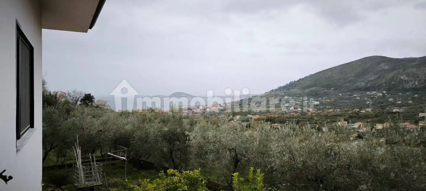 Villa in vendita a Formia