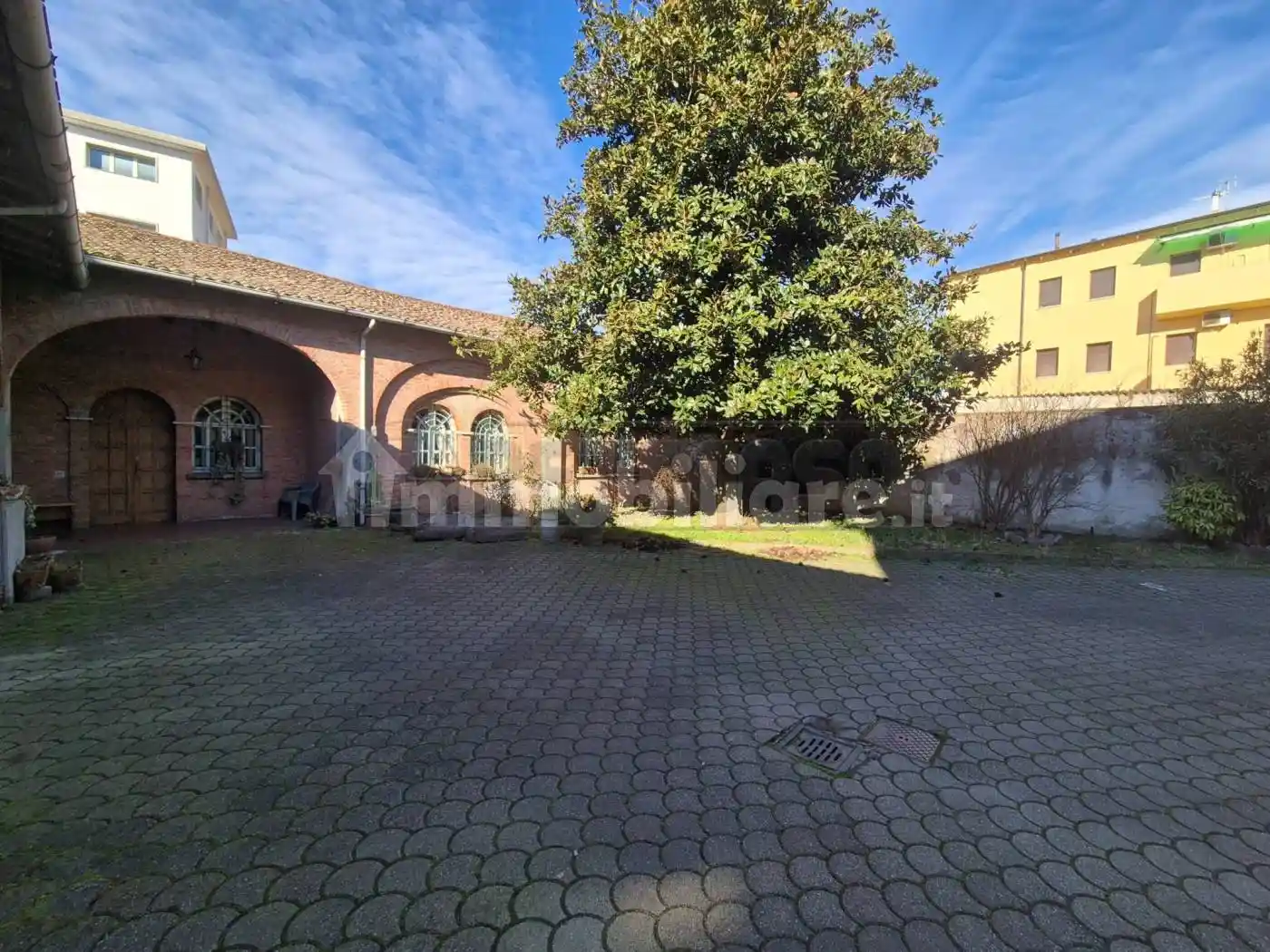 Villa in vendita a Cremona