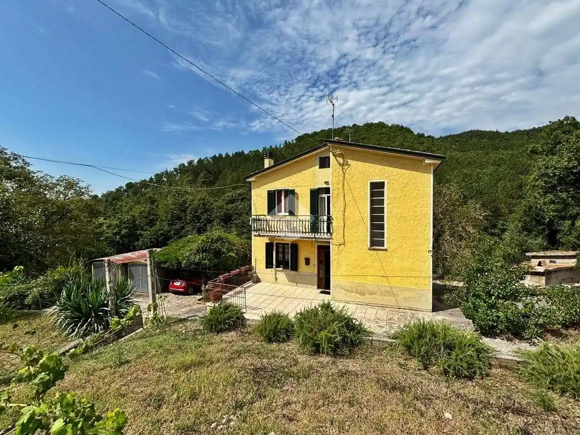 Casa indipendente in vendita a Gualdo Tadino