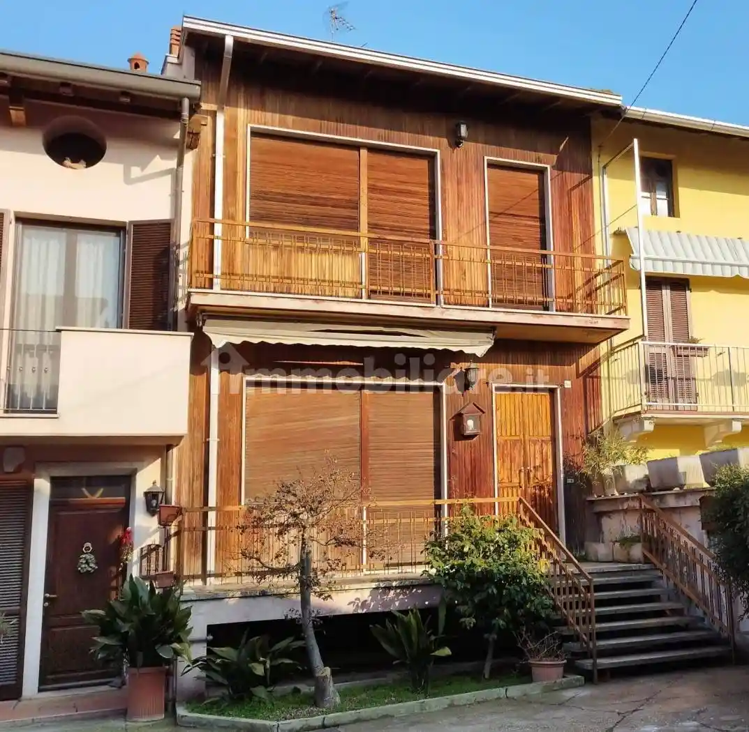 Villa in vendita a Cassolnovo