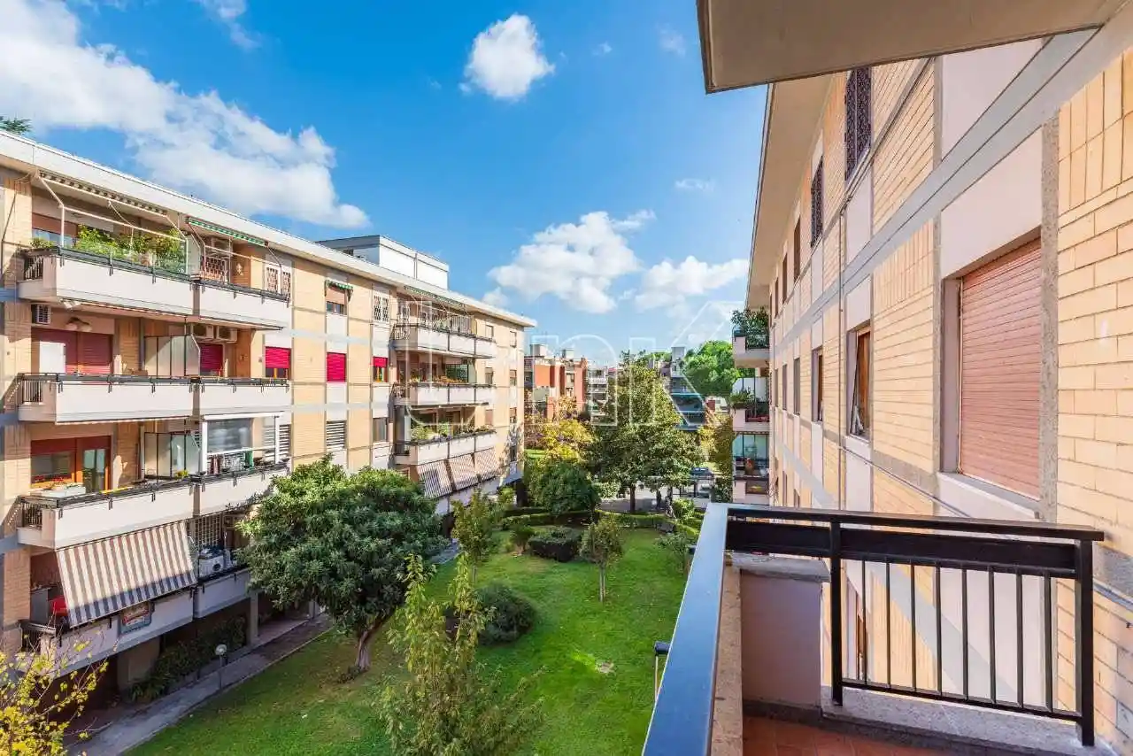 Appartamento in vendita a Roma