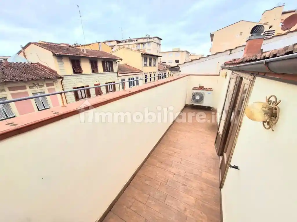 Appartamento in vendita a Firenze