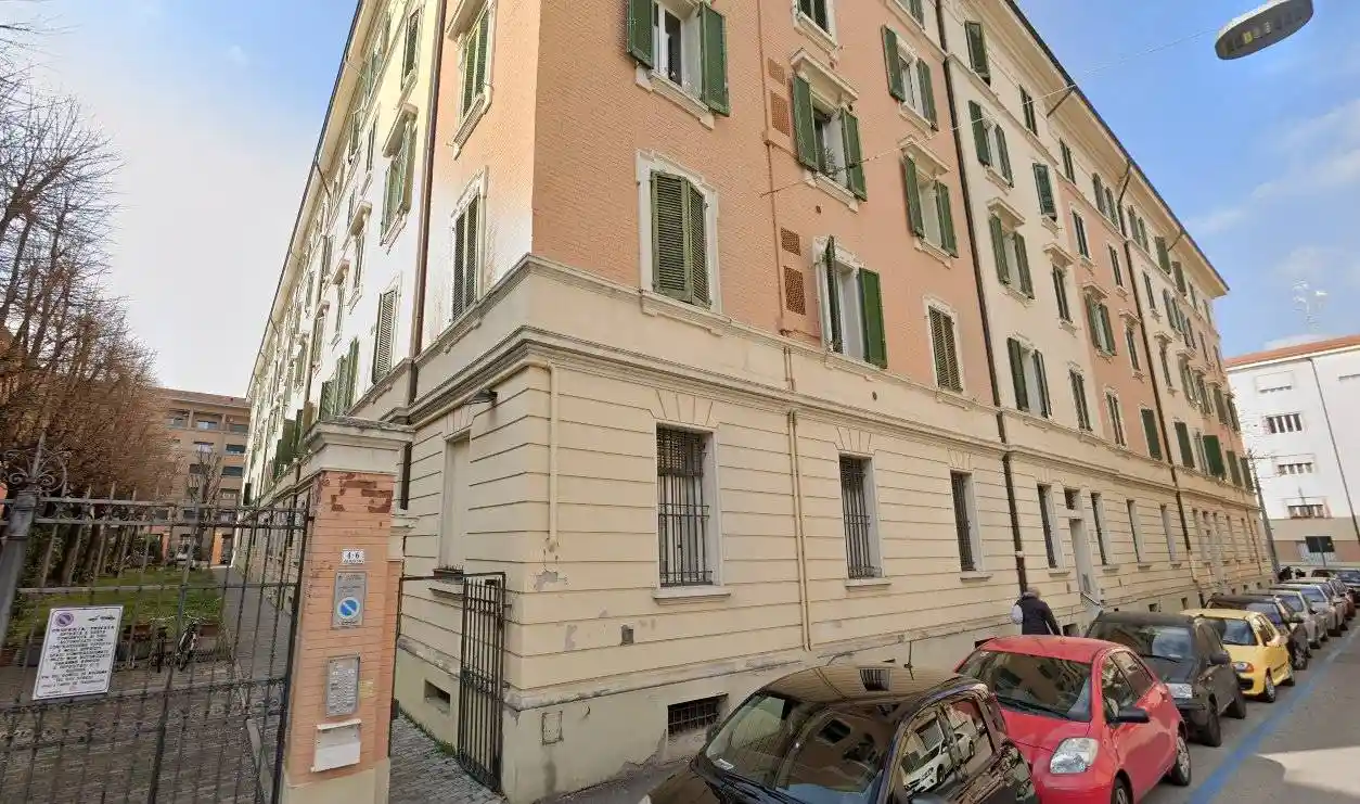 Appartamento in vendita a Bologna