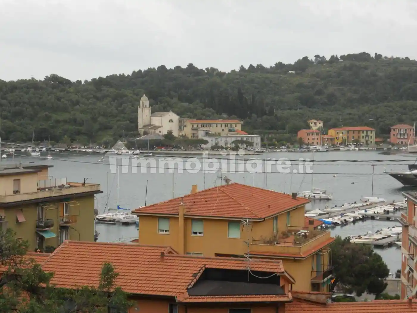 Appartamento in affitto a Portovenere