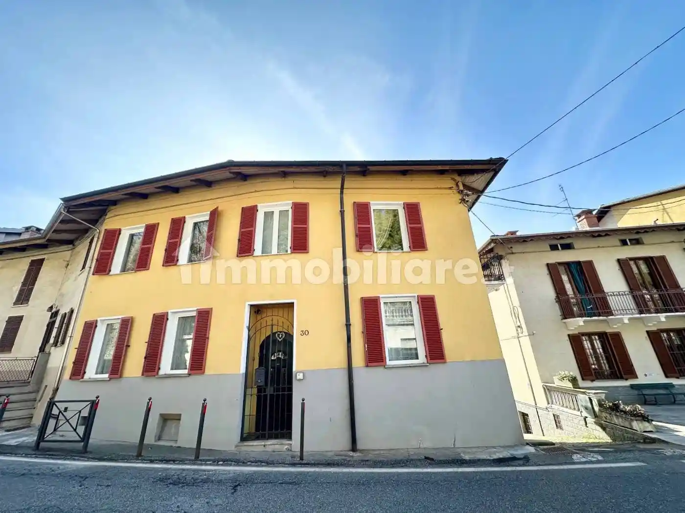 Villetta a schiera in vendita a Zumaglia