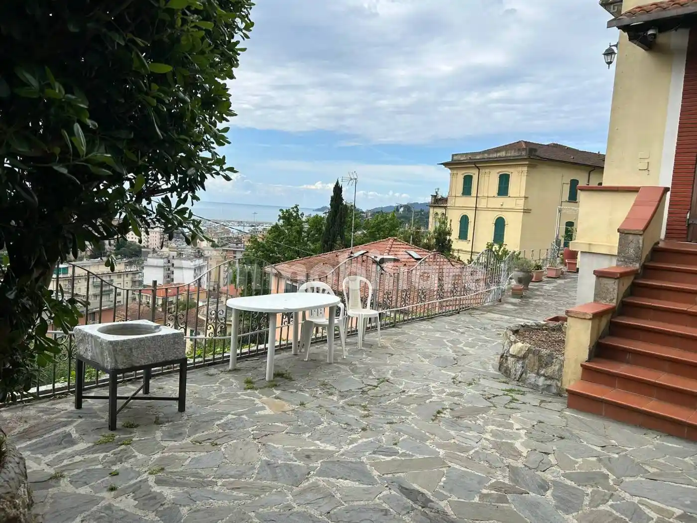 Appartamento in vendita a Rapallo