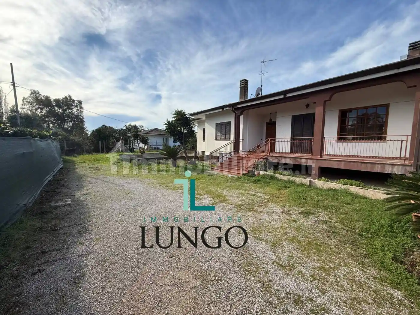 Villa in vendita a Latina