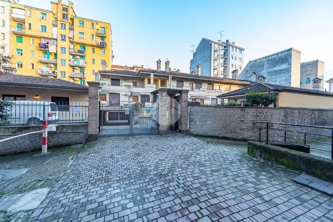 Appartamento in vendita a Baranzate