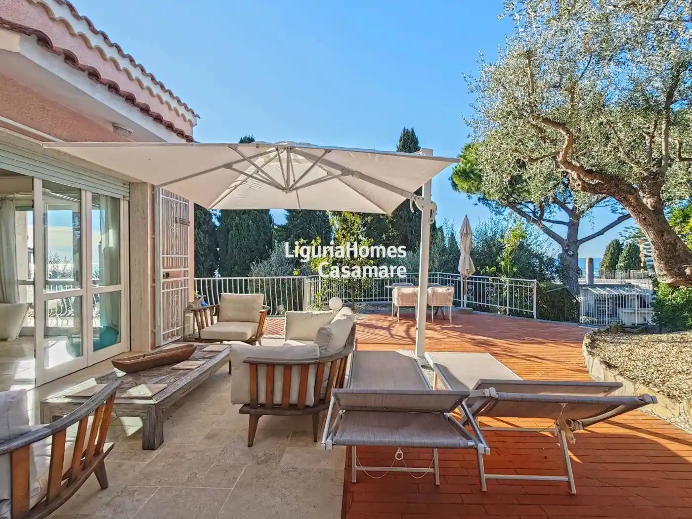 Villa in vendita a Bordighera