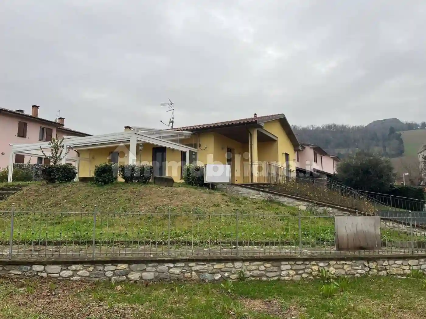 Villa - foto 2