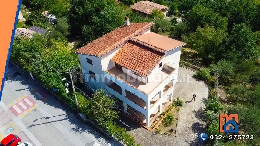 Villa in vendita a San Leucio del Sannio