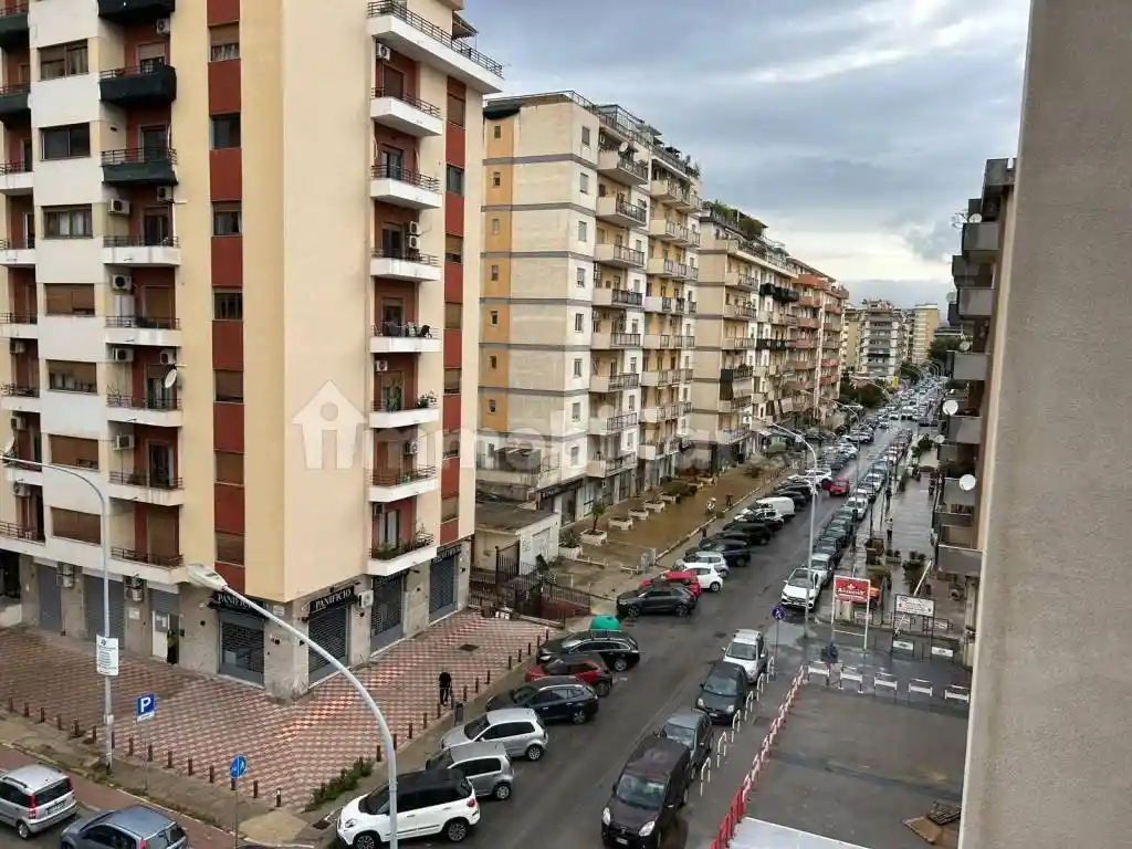 Appartamento in vendita a Palermo
