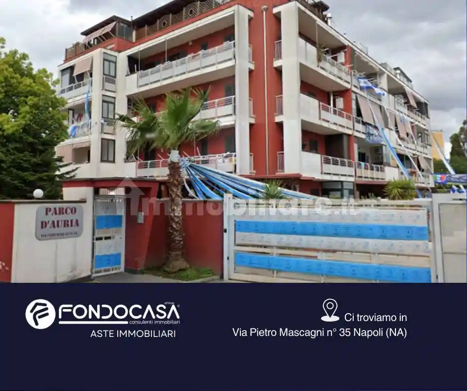 Appartamento in vendita a Napoli