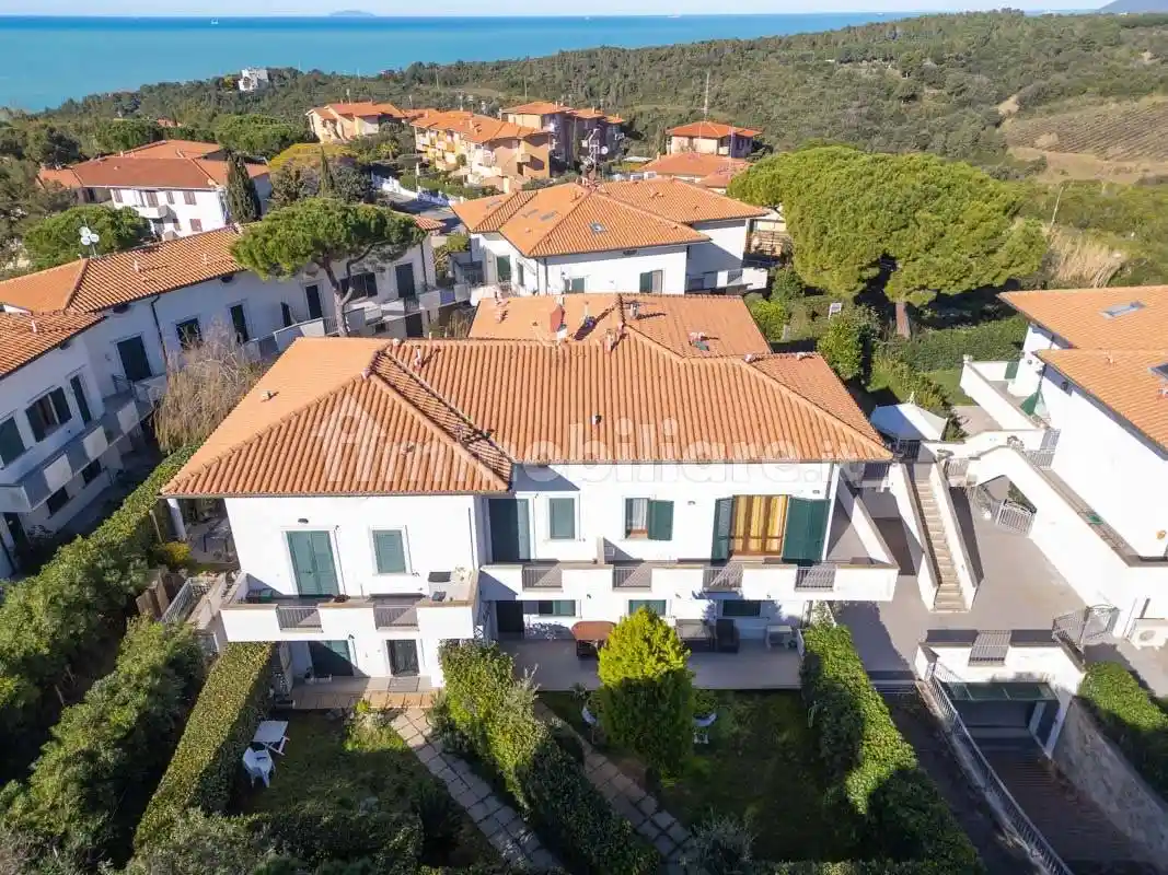 Appartamento in vendita a Rosignano Marittimo