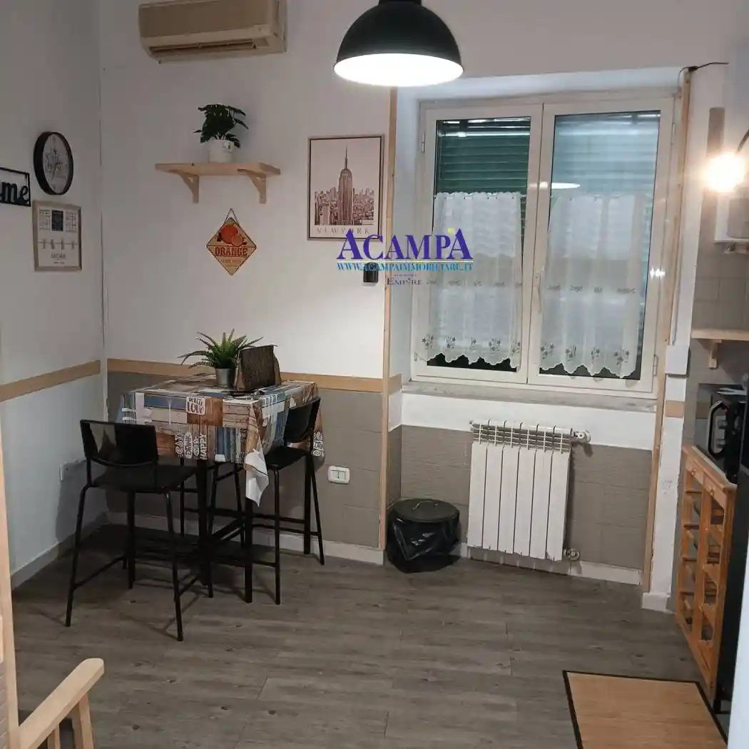 Appartamento in affitto a Napoli