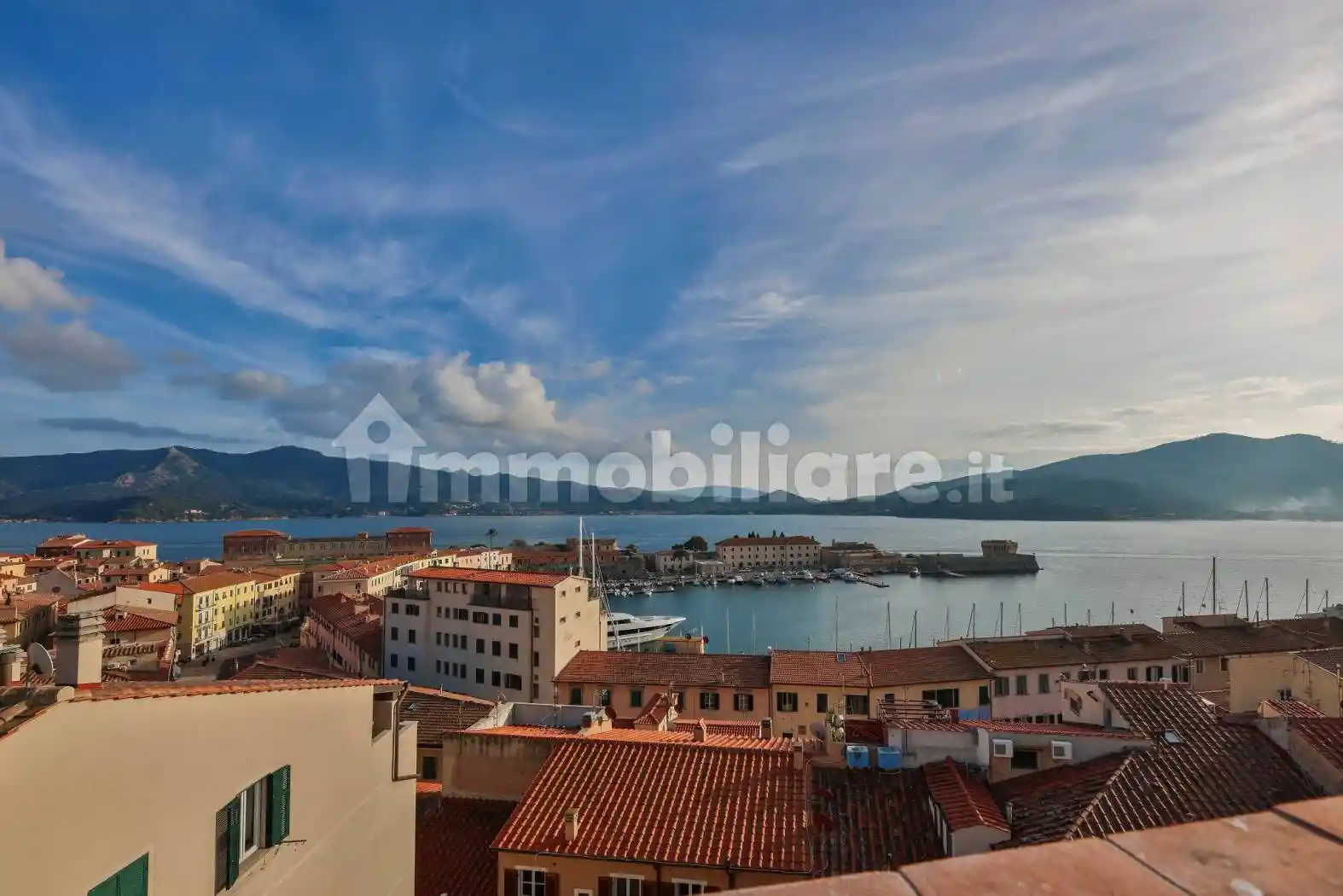 Casa indipendente in vendita a Portoferraio
