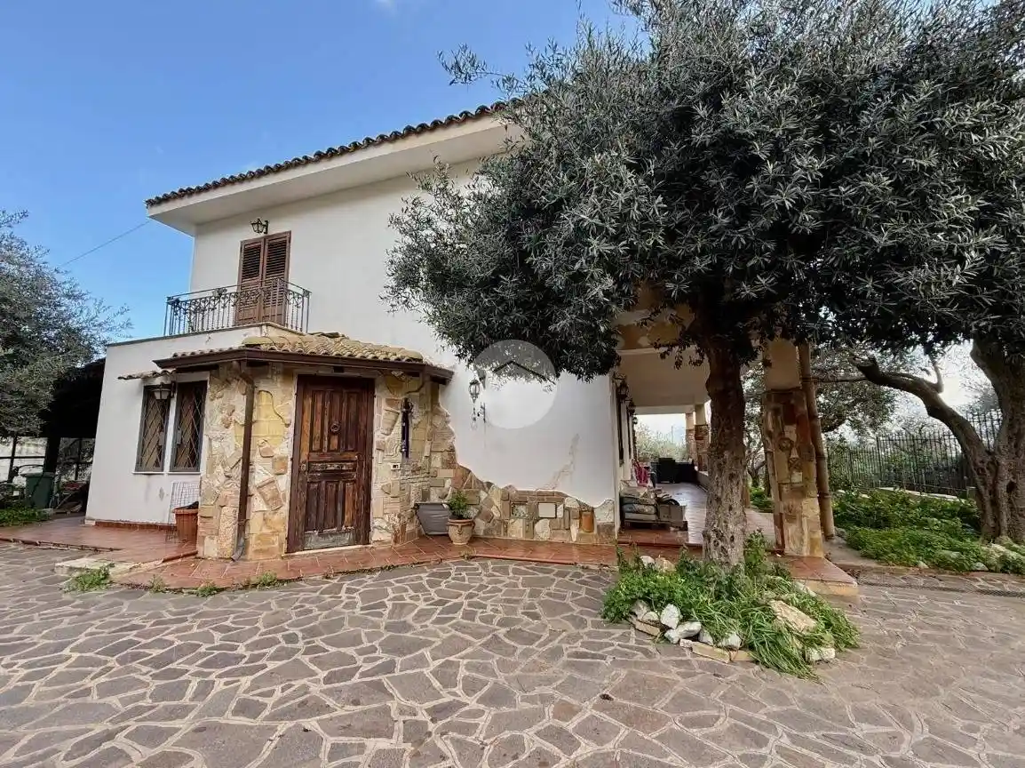 Villa in vendita a Carini