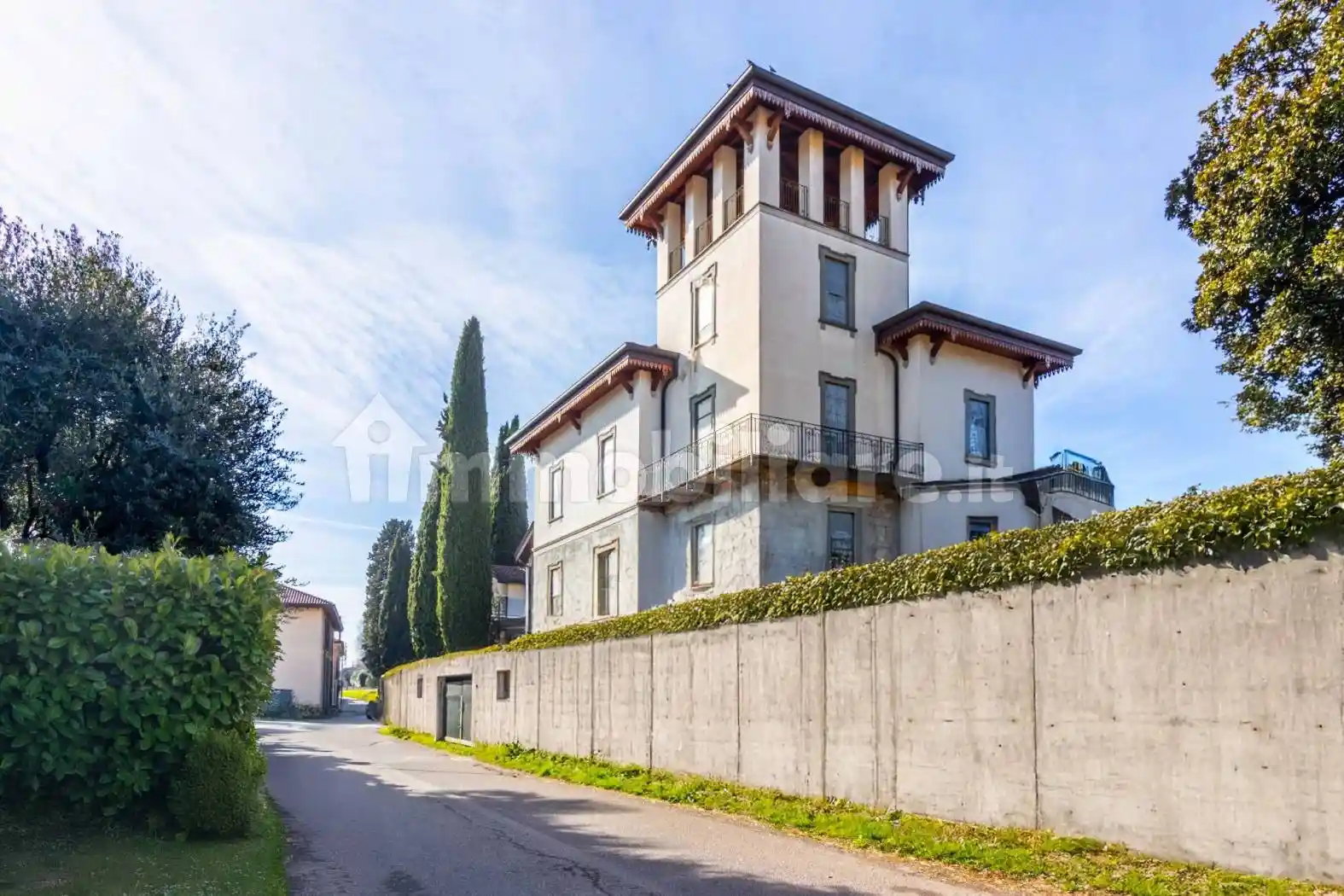 Villa in vendita a Inverigo