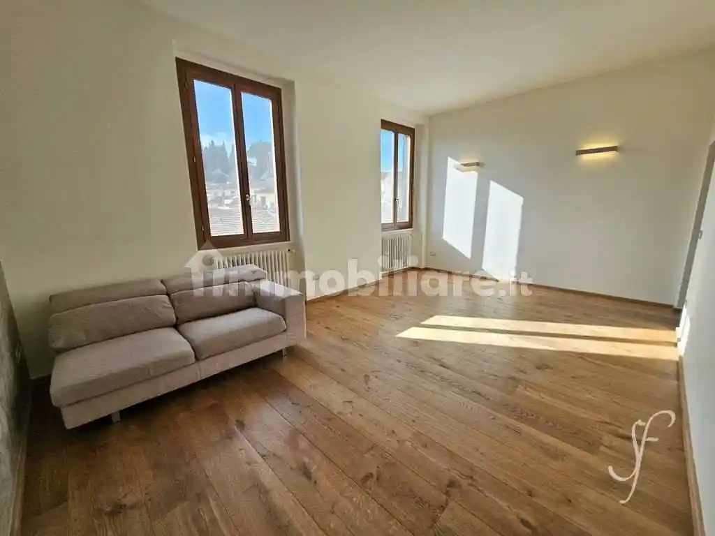 Appartamento in affitto a Firenze