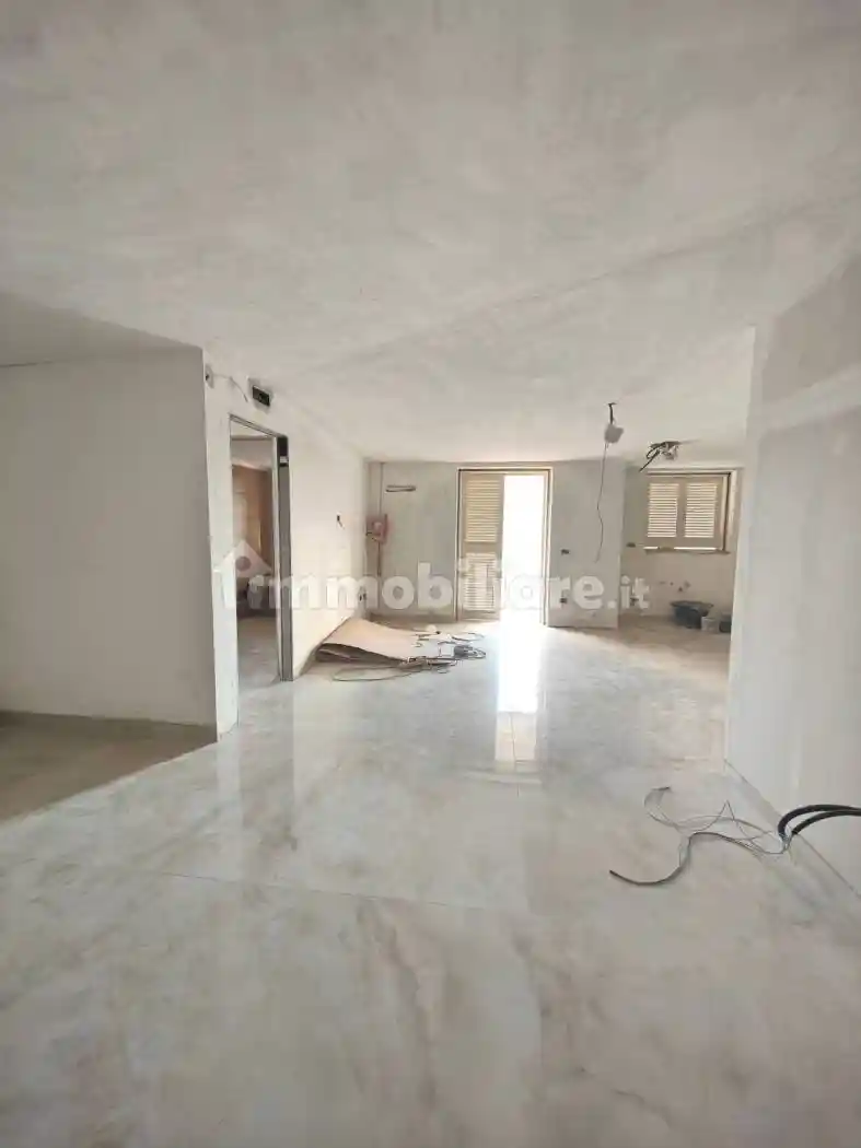 Appartamento in affitto a Cesa