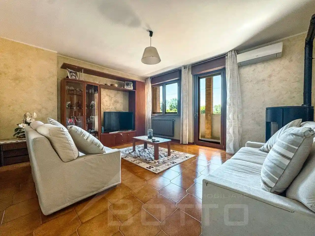 Appartamento in vendita a Borgomanero