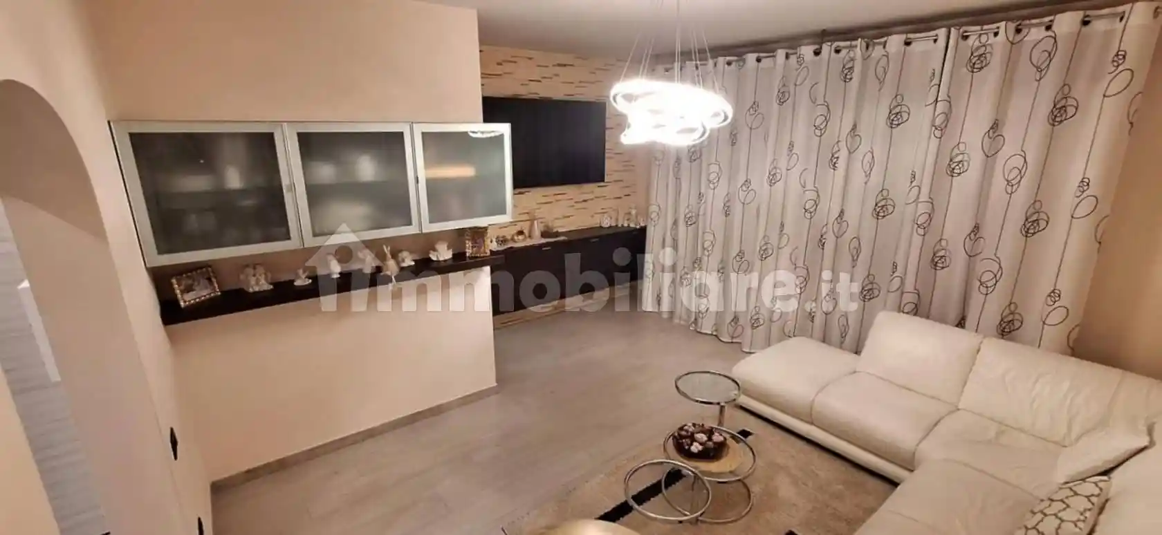 Appartamento in vendita a Livorno