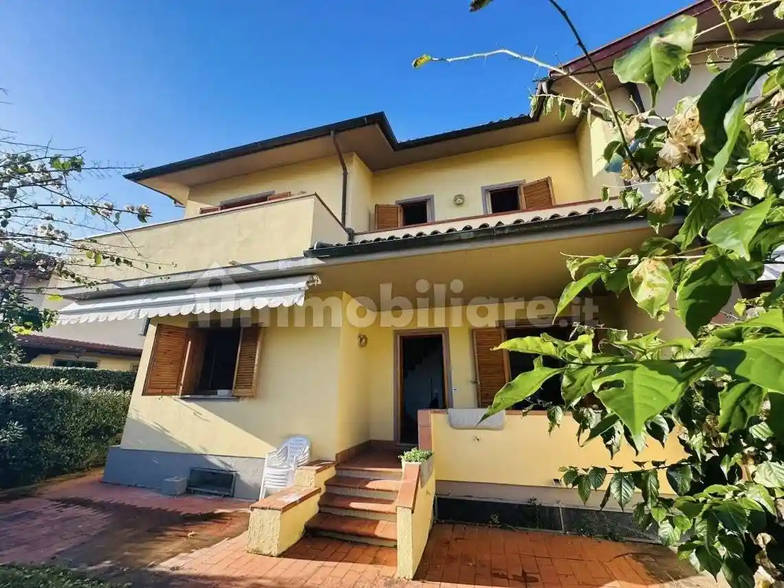 Villa in vendita a Pietrasanta