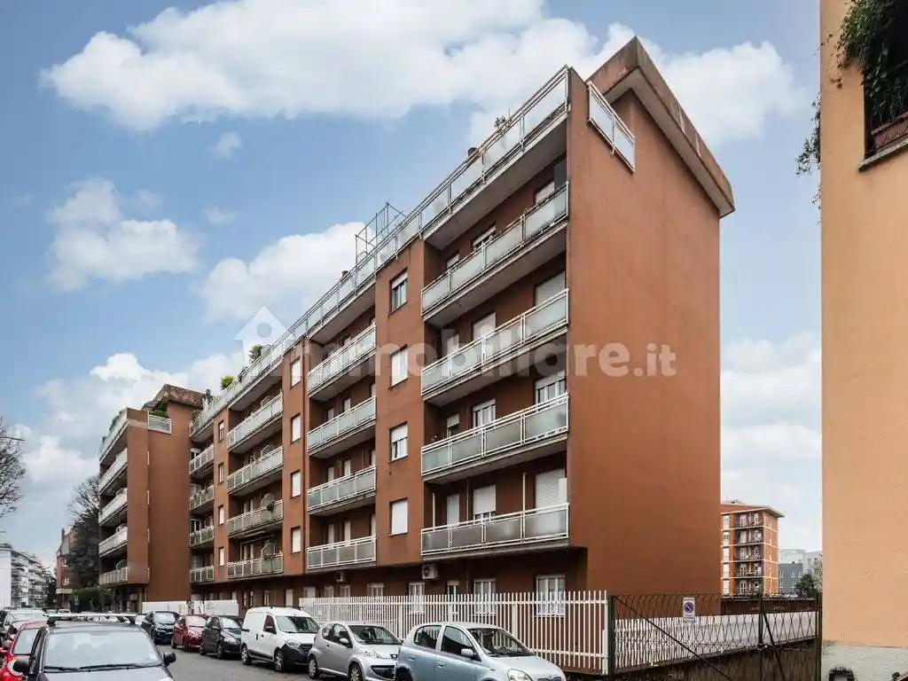 Appartamento in vendita a Monza