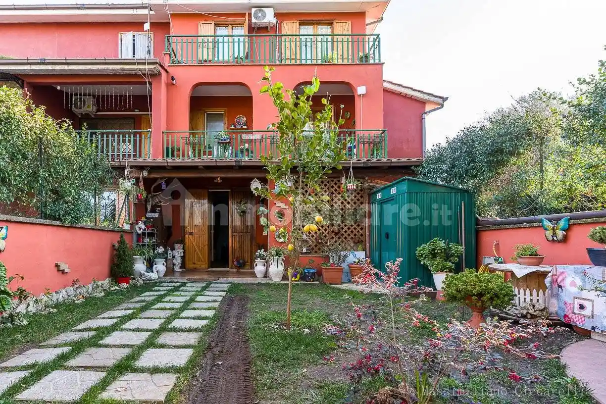 Villetta a schiera in vendita a Albano Laziale