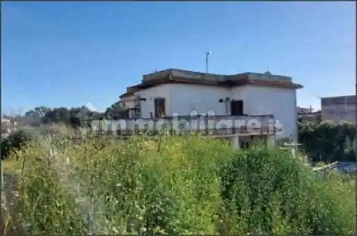 Villa in vendita a Aprilia