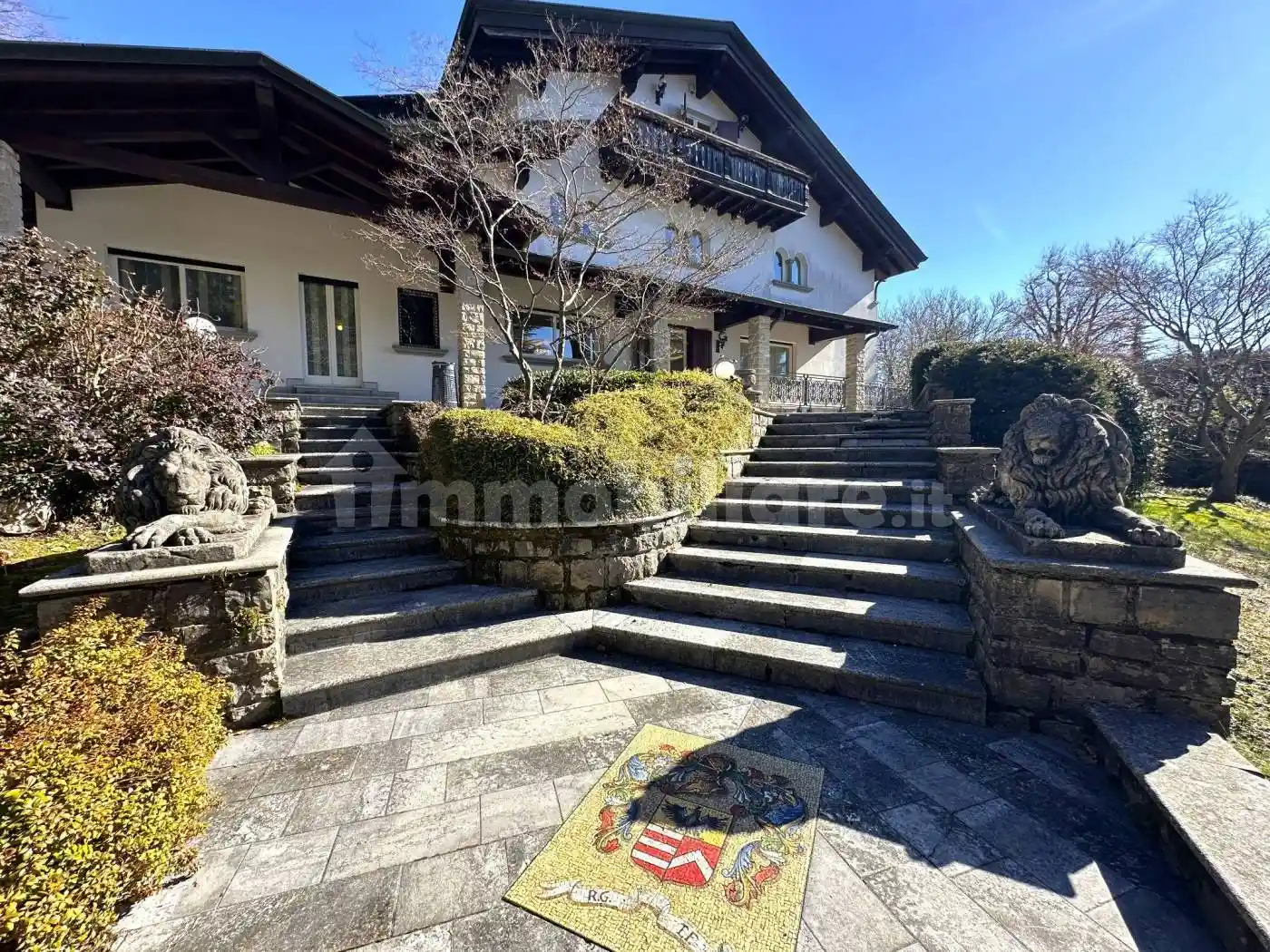 Villa in vendita a Selvino