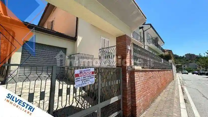 Villetta a schiera - foto 2