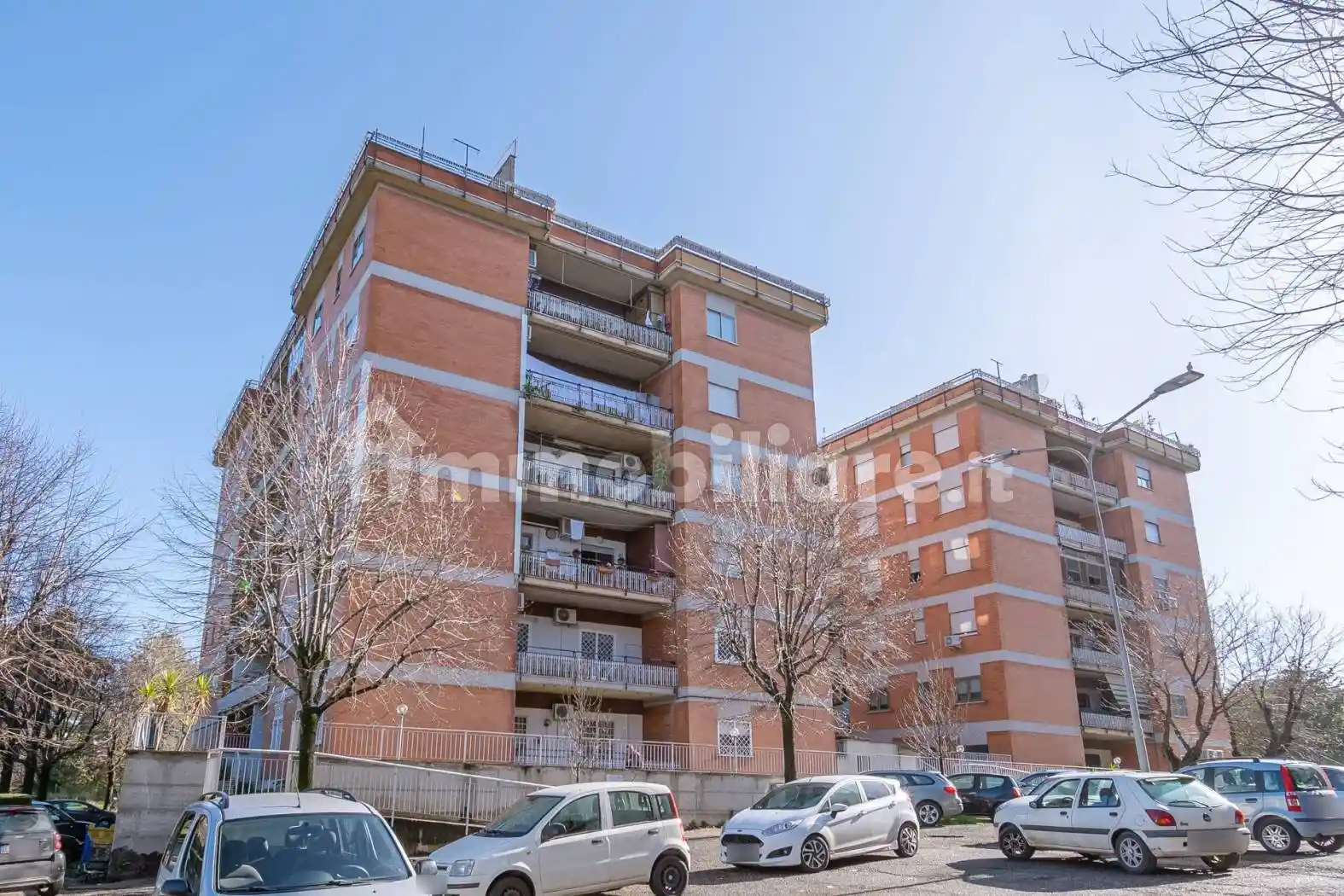 Appartamento in vendita a Guidonia Montecelio