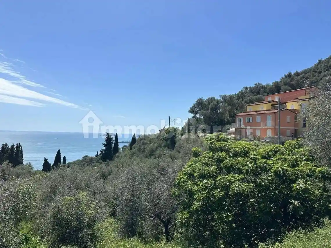 Appartamento in vendita a Lerici