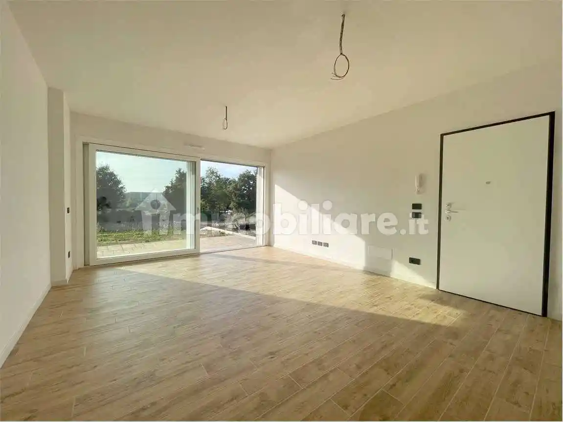 Appartamento in vendita a Guanzate