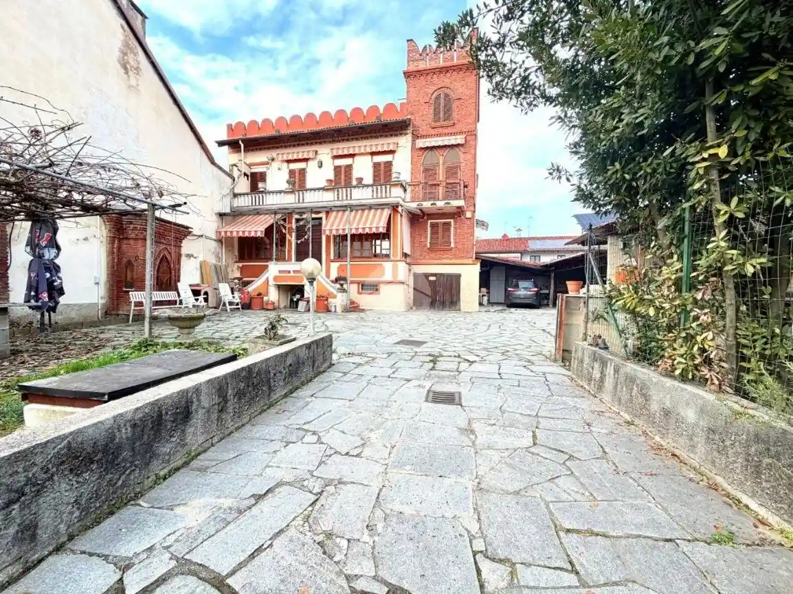 Villa in vendita a Moncalieri