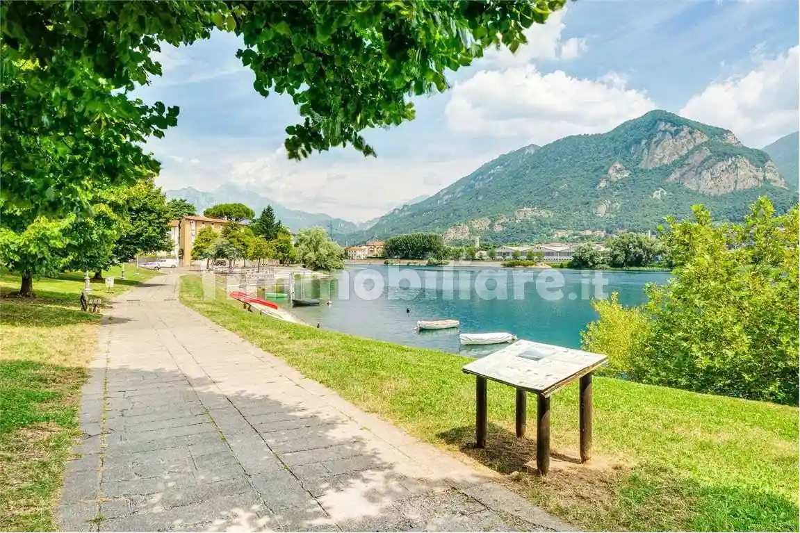 Appartamento in vendita a Olginate